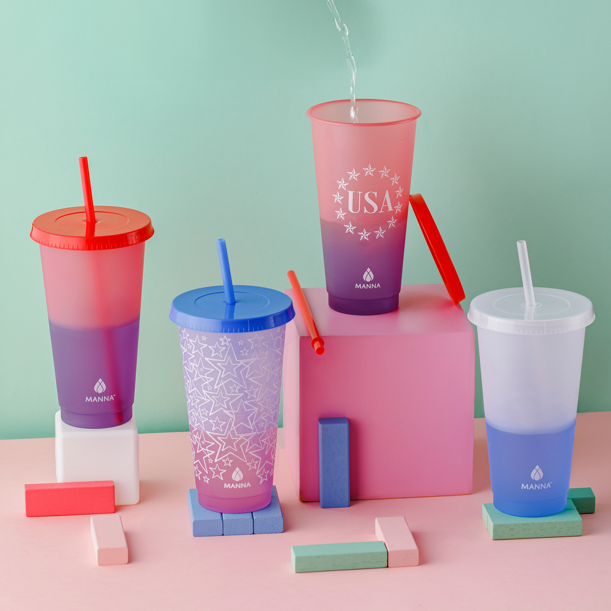 4pk-24-oz-patriotic-color-changing-cups-v8 156A0971-_1.png
