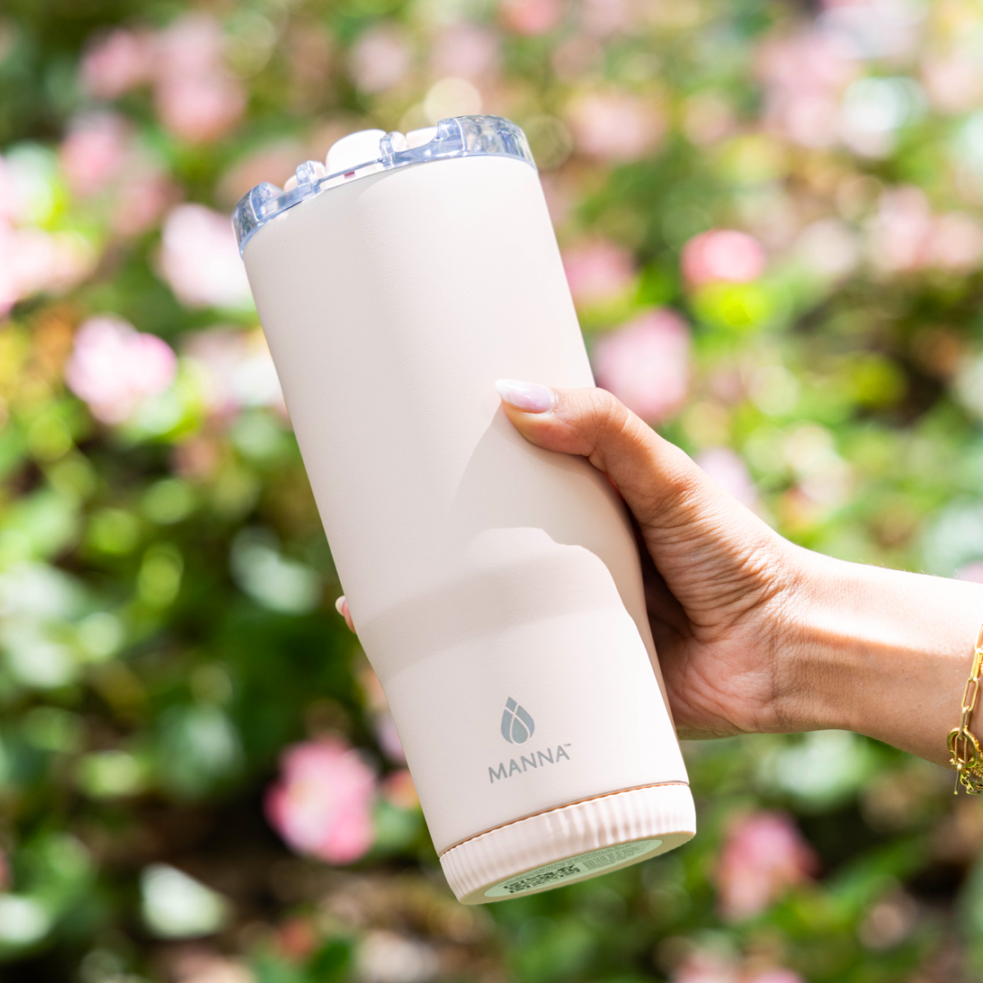 30-oz-groove-tumbler-o6 Core_Home_Manna_Lifestyle_AUG_13-11.png